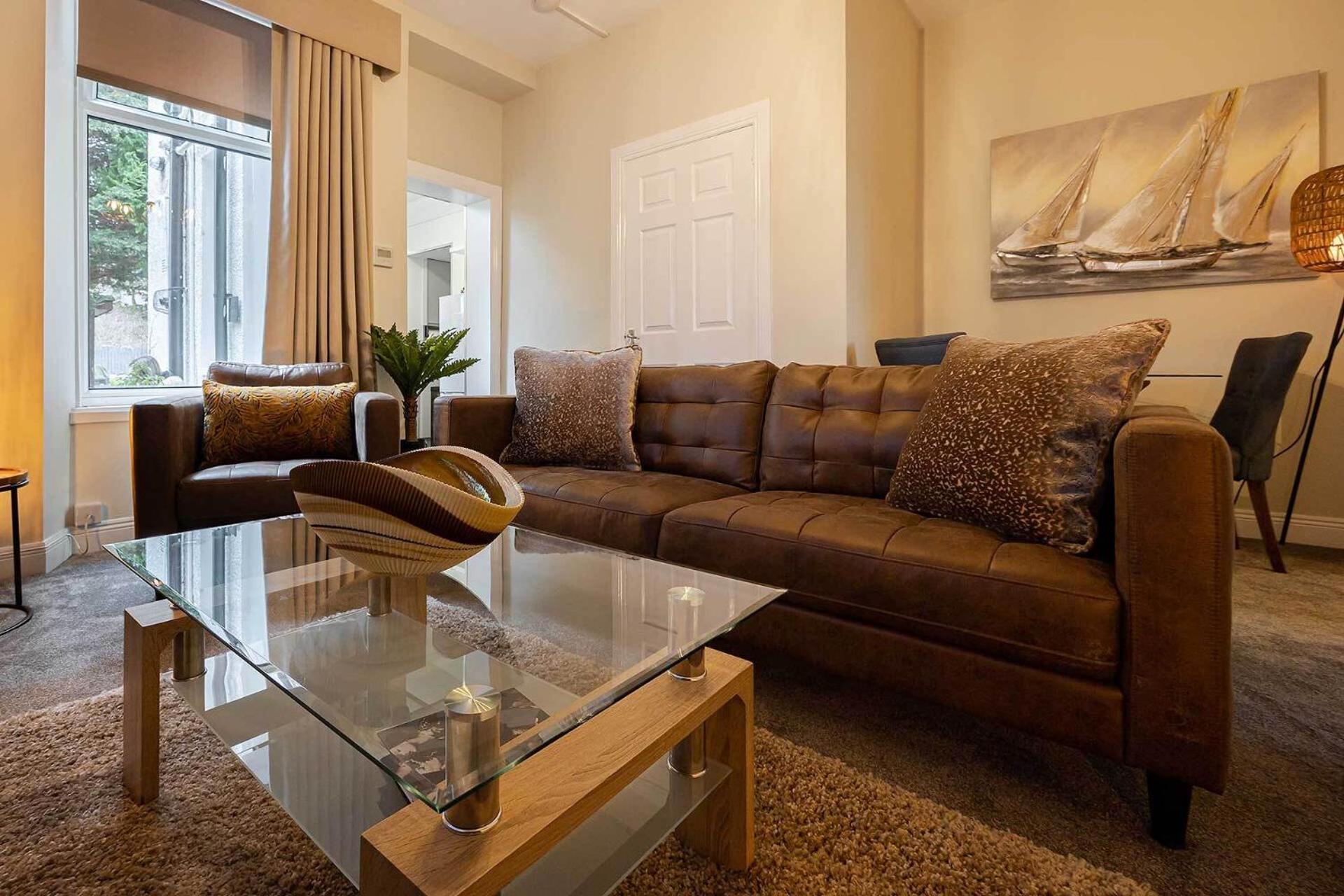 Carmel Apartments フォルカーク 部屋 写真