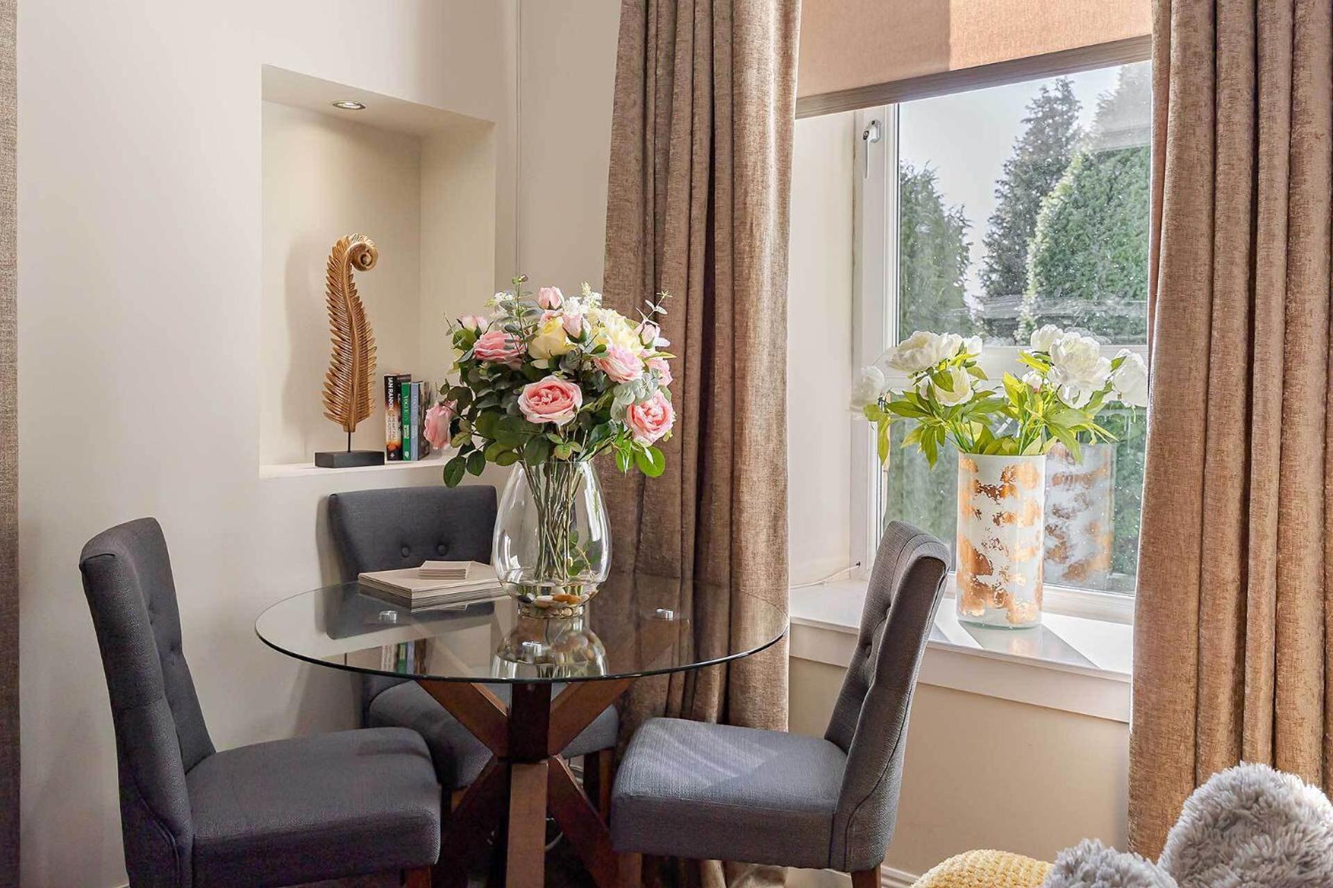 Carmel Apartments フォルカーク 部屋 写真